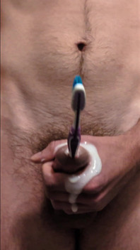 Loads of Thick Cum Explosion From a Toothbrush