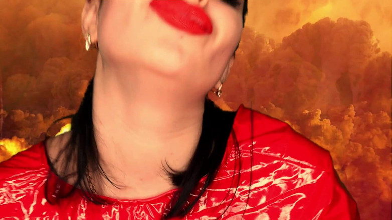 Goddess Misha Goldy: Inside of a Devil! Devour Fetish!