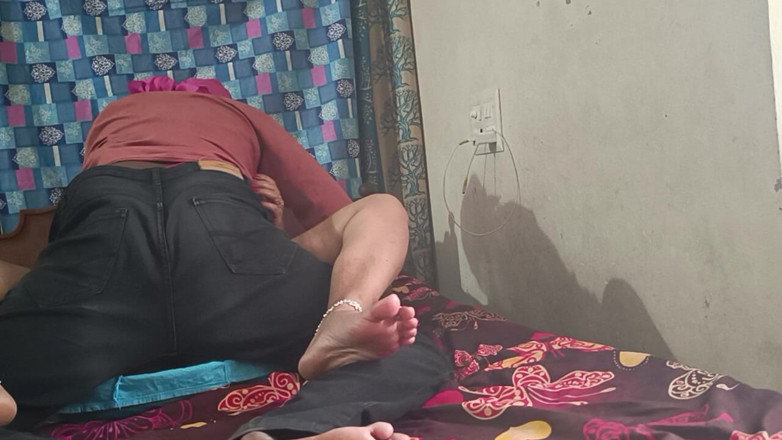 Desigirlsiri: poore din aanti ke saath gupt sanbandh telugu aavaaj ki...