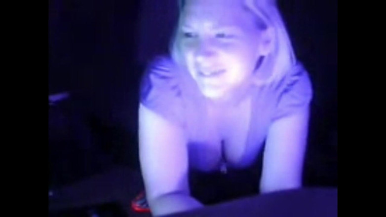Dogging after dark: Brudny język piesek