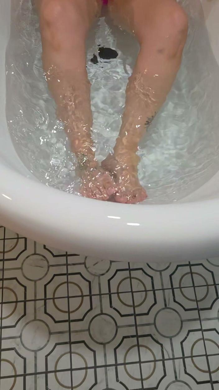 ScarlettRavenXO: Cute Wife Strips and Sucks Hubby's Cock