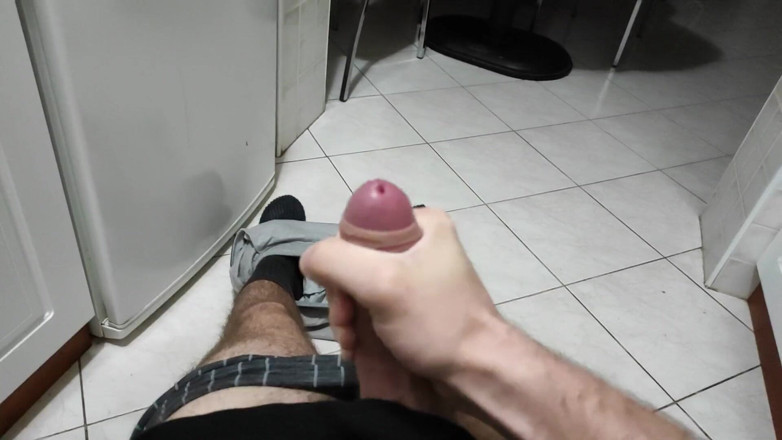 HornyCroDick: Snel klaarkomen vóór het werk