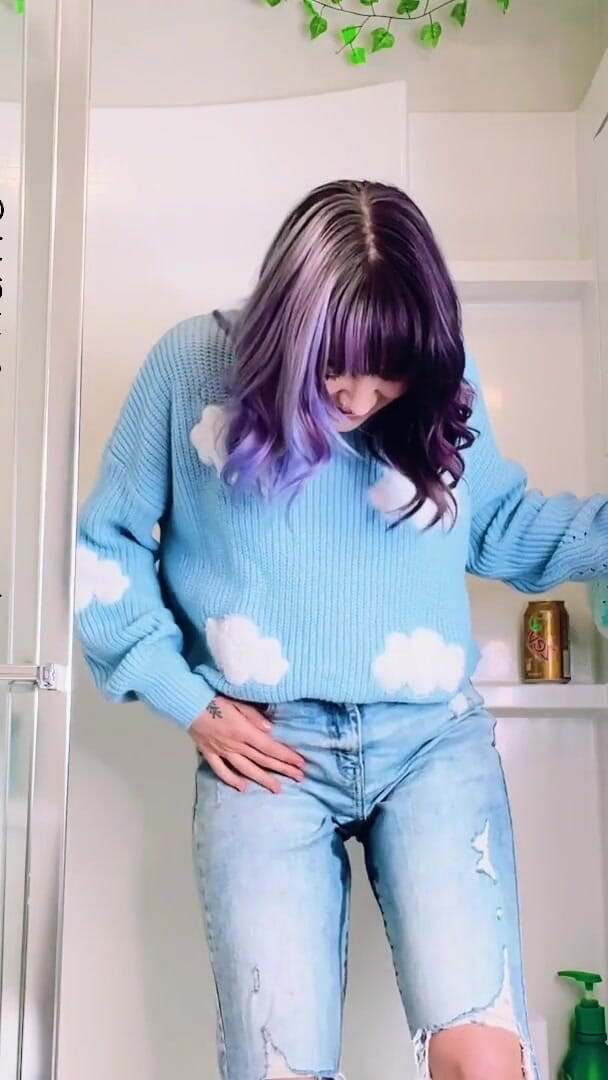Think These Denim Pants Look Way Better (Kactus kutie)