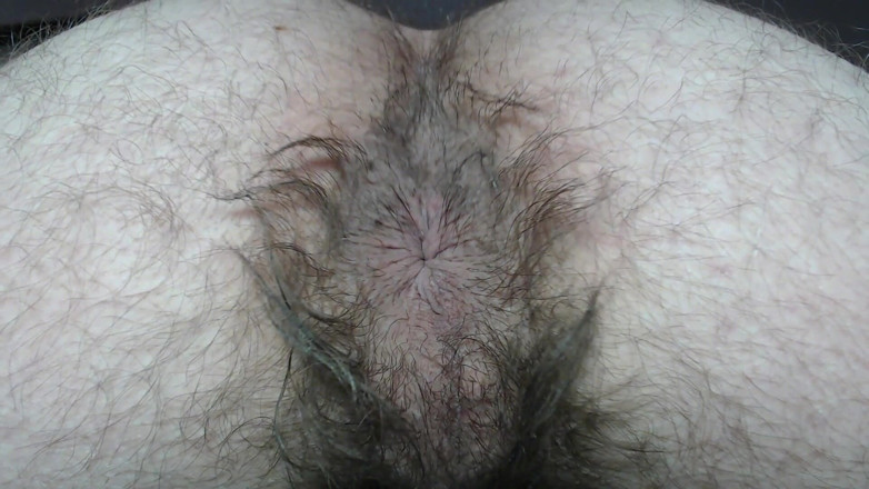 Hunky time: Pikballen en harige kont van scheten