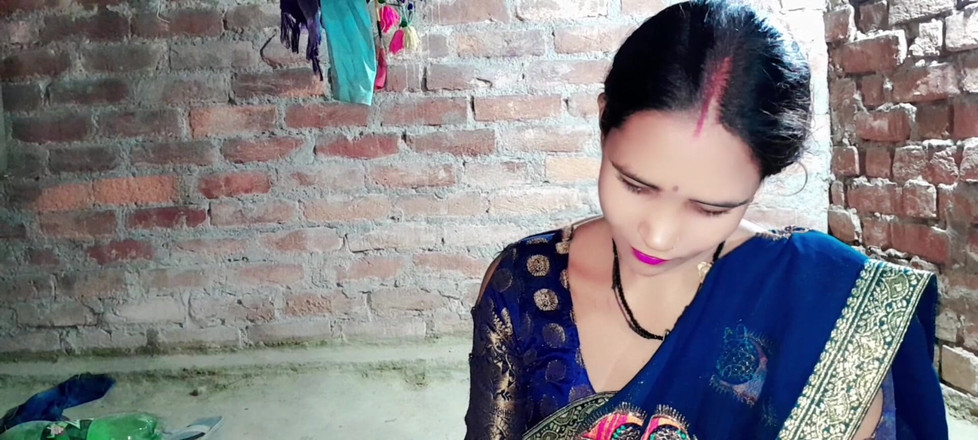 Renudbf: Première baise avec une belle bhabhi sexy