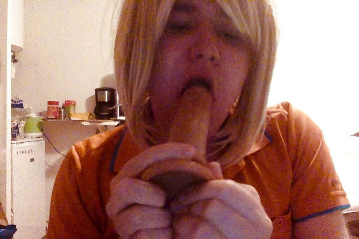 BifloXXX: Bifloxxx, cosplay, gode, gorge profonde