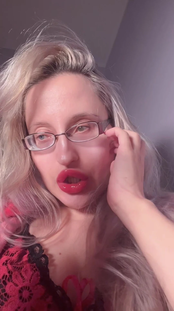 FinDom Goaldigger: Deine Frau ist nichts, weil du in Findom Goaldigger verliebt...