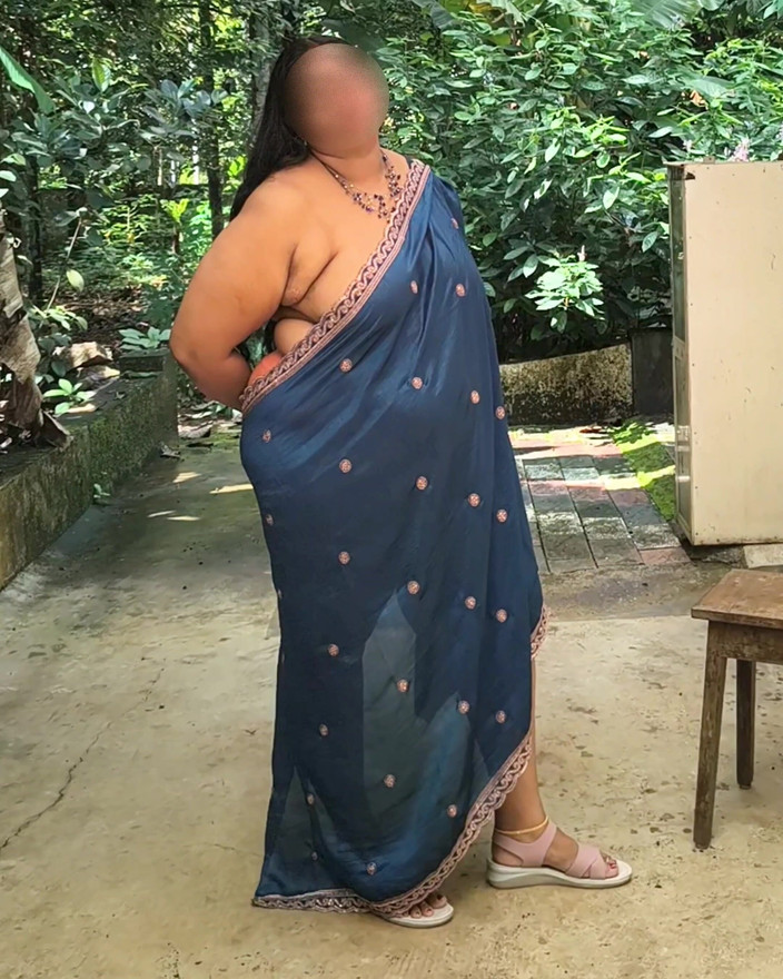 Anne Ipe: 남친과 섹스하는 인도 섹시녀