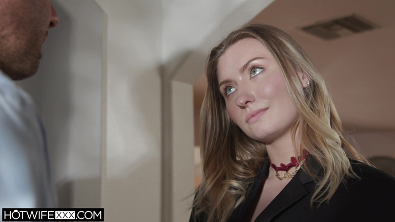 HotwifeXXX: Emma Sirus Chooses Wisely Around the Office