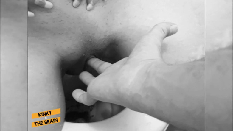 Kinky N the Brain: Góly páru