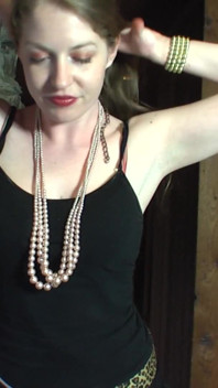 Petite Teasing