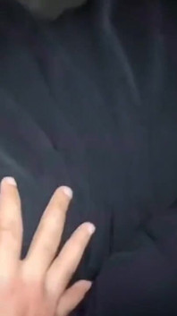 Sex în Iran cu mama vitregă persană sexy cu voală hijab futându-și fundul mare niqab iranian