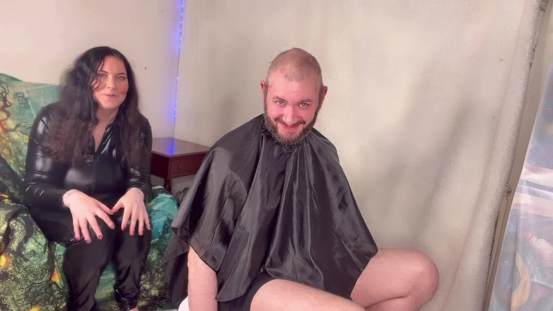 MissFFW: Senhorita Ffw depila cabelo da cabeça enquanto perde