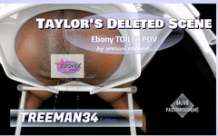 Ebony VR solos virtual reality adult films: Taylors Dipadam Adegan Ebony Kencing Tandas Sudut pandangan pertama (passthrough)