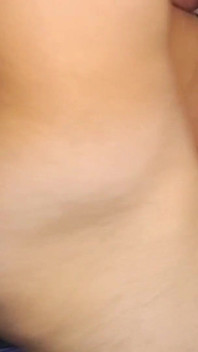 このポーズではアナルが大好きで、あんな風にお尻を突かれたいです