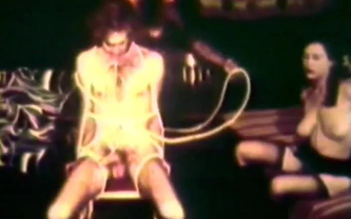Vintage megastore: 2 giant cocks vs 2 nice bitch in a bondage orgy