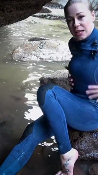 Wetsuit JOI & Rubber Rubdown by the Sea