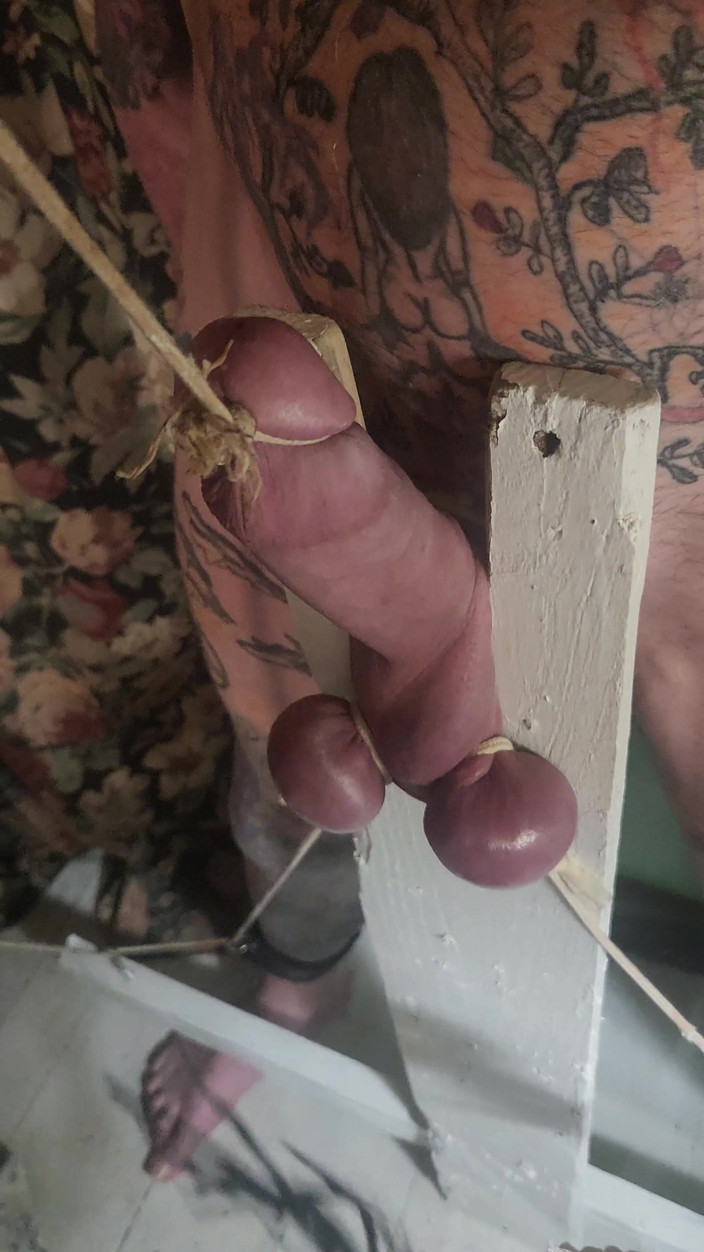 Goode Girl: Goode Girl Unholy Crucifix Ballbusting Pt2