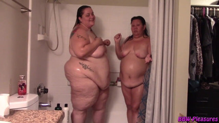 BBW Pleasures: BBW bff shower