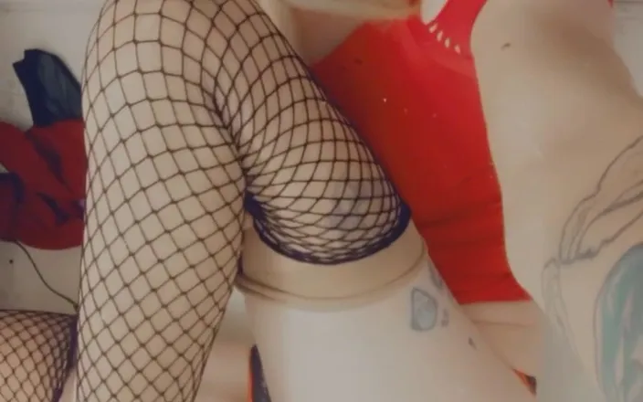 CarmenMelatonin: Feminine trap loves being fucked