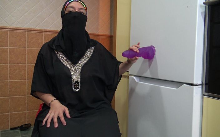 Souzan Halabi: Saúdská arabská zahýbající manželka chce velké ptáky