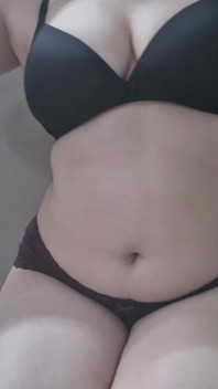 Apretado desi chica follada con dedo hasta ella chorros