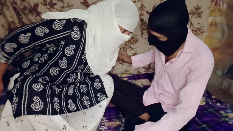 Poojakabir: Desi Hot Bhabhi Partea 1