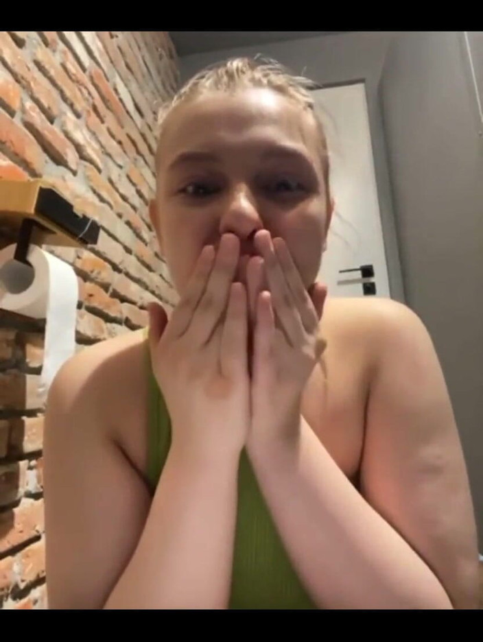 JuiceLussie: Çılgın spor salonu herkesin içinde sikişiyor