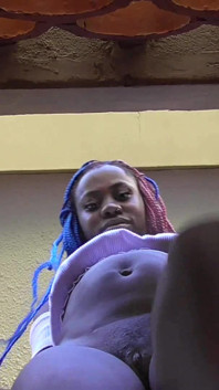 Ebony Pearl Stomping