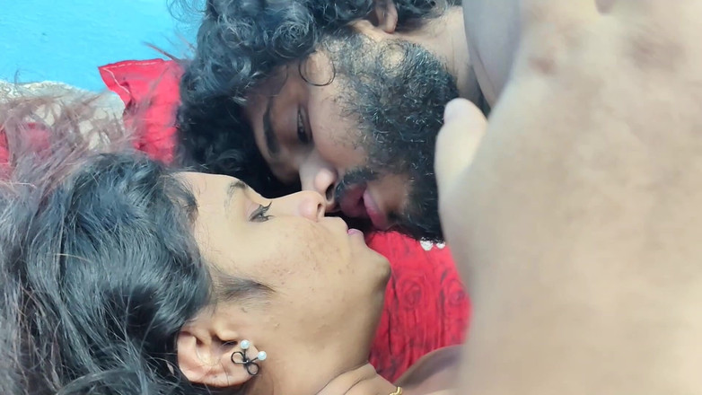Vaigavarun45: Indian Hot Bedroom Romance with Sex