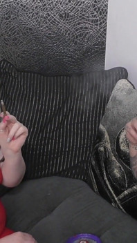 Cheyenne y Catalia - chicas fumando tabaco