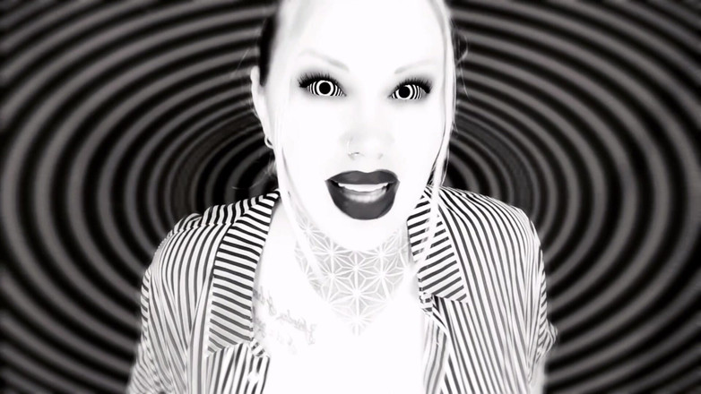 Goddess Misha Goldy: Aromagoondron: seducție spiralată