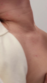Pov: quickie lift berisiko - pamer toket & nyepong kontol ceroboh (crot di mulut)