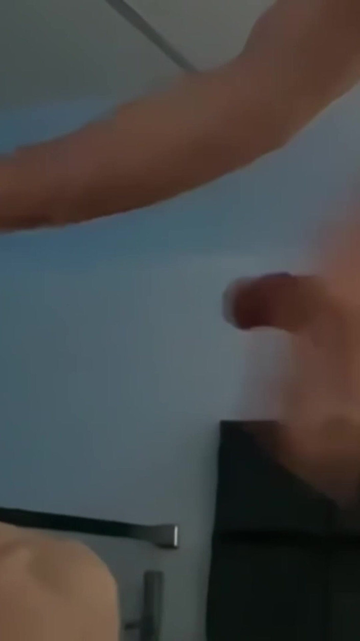 Versatixxxtwink69: Última recompensa de garganta profunda: fiesta masiva de leche