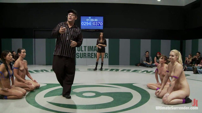 Ultimate surrender by Kink: Nyní poražené dostanou gangbang s vítězi a princeznou Donnou