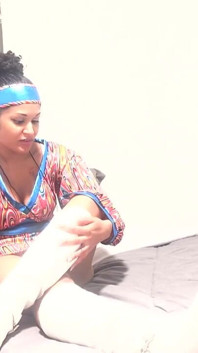 Calisa Bliss' Groovy '60s Feet Provocação 4K POV Perfeição aguarda!