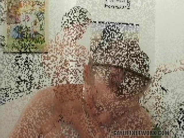 Gay Life Network: Bunăciuni zvelte care se distrează sexy