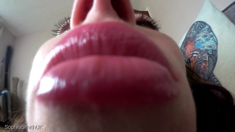 SophiaSmithUK: Teaser de boca y lengua