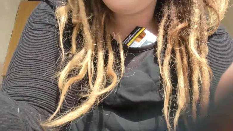 Goddess Kinx: Merokok One Pack off Malbro Red dalam satu jam