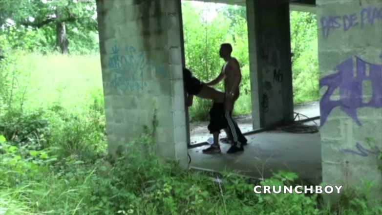 Crunch Boy: 포르노 스타 Jordan Fox에게 따먹히는 Richy