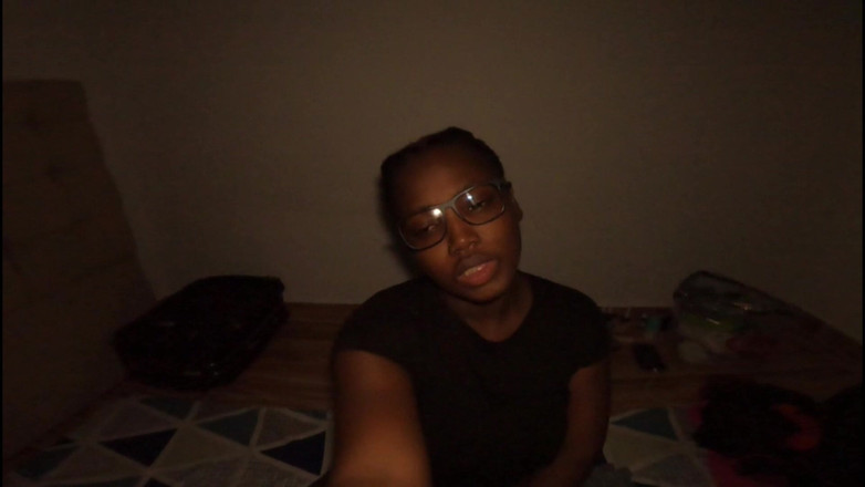 Jhodez1: Xuống cho bất cứ điều gì ngay bây giờ xuất tinh...