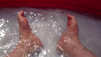 DanaDom20: Playing in the water mith my feet