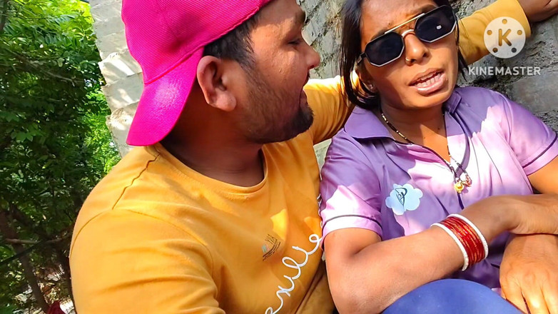 Premi pooja: Neznámý muž, a sexy Bhabhi venku, venku se baví