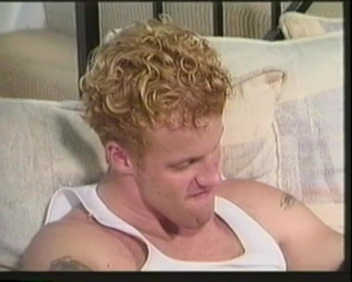 Gay 90's Vintage Porn: Những chàng trai háo hức tìm kiếm sự giải phóng # 7