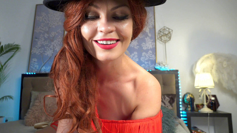 Kiras Secrets: 魔女の不純な足の仕事