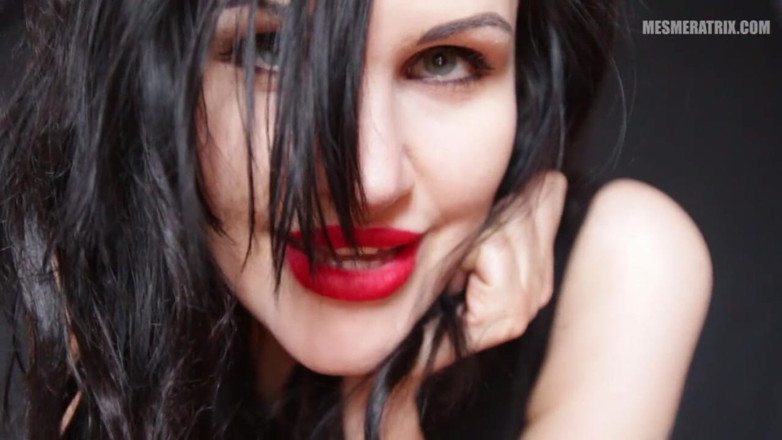 Lady Mesmeratrix Official: 나일론 에로틱한 유혹....