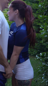 Fotbalový zápas skončil nedbalým kouřením a vášnivým sexem.
