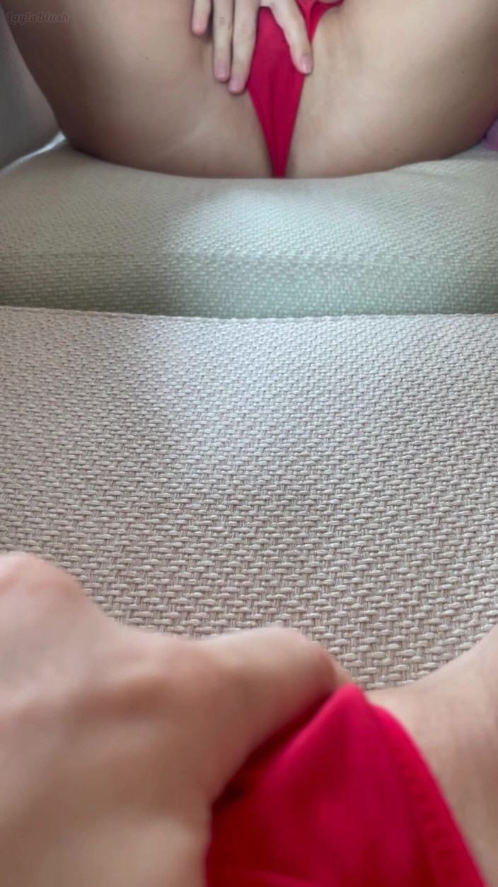 LaylaX: She Start to Play Near Mirror and Dont Stop Until...