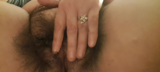 Mommy big hairy pussy: Hairy and Open Vagina of a Mature Whore