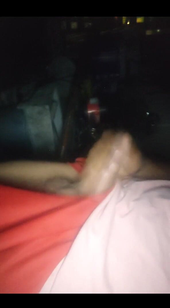 AlexAlejandro13: रात में वीर्य
